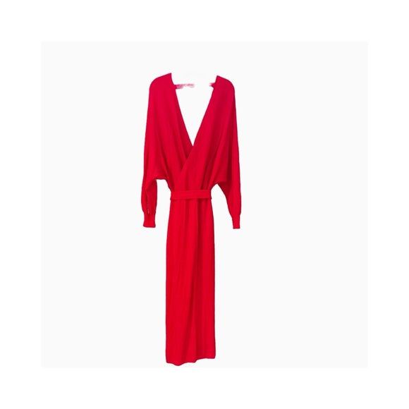 Elegant Red Wrap Dress - Picture 2 of 4